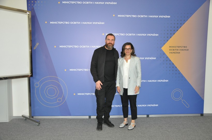 Міністр освіти і науки Оксен Лісовий провів зустріч із Надзвичайним і Повноважним Послом Канади в Україні пані Ларисою Ґаладзою
