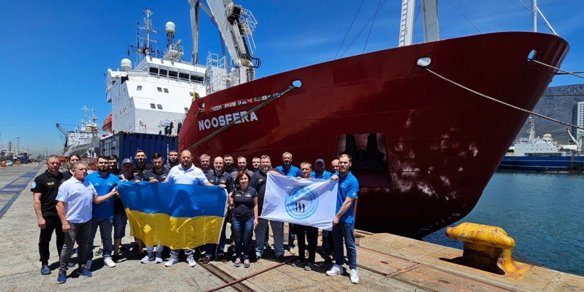 «Ноосфера» починає третій антарктичний сезон