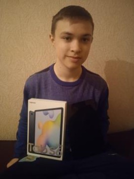 Цифрові пристрої для освітян та здобувачів освіти: близько 85 тис. планшетів отримали освітяни та здобувачі освіти