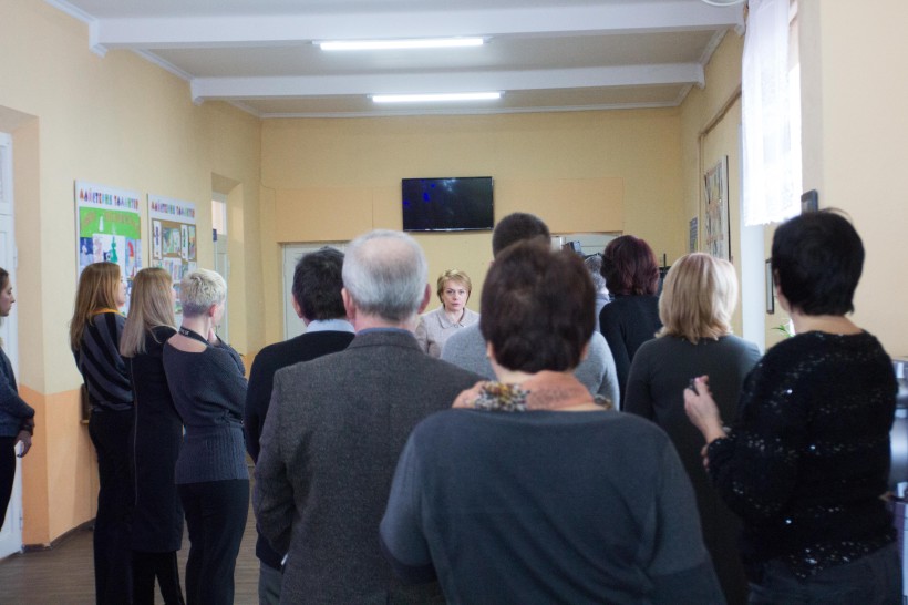 Лілія Гриневич: Нова українська школа, як і святий Миколай, у 2018 році має прийти не у вибрані школи, а в кожну школу України, незалежно від її розташування