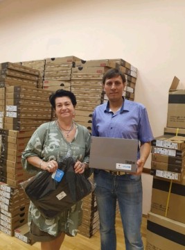 Педагоги Миколаївщини отримали майже 600 ноутбуків від ЮНІСЕФ