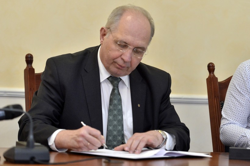 МОН поширюватиме знання про права людини - підписано тристоронній Меморандум з Мін'юстом та Гельсінською спілкою