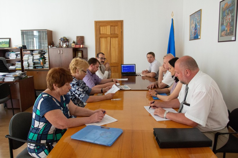 Українські виші можуть позмагатися за безкоштовну передплату до баз даних Scopus та Web of Science