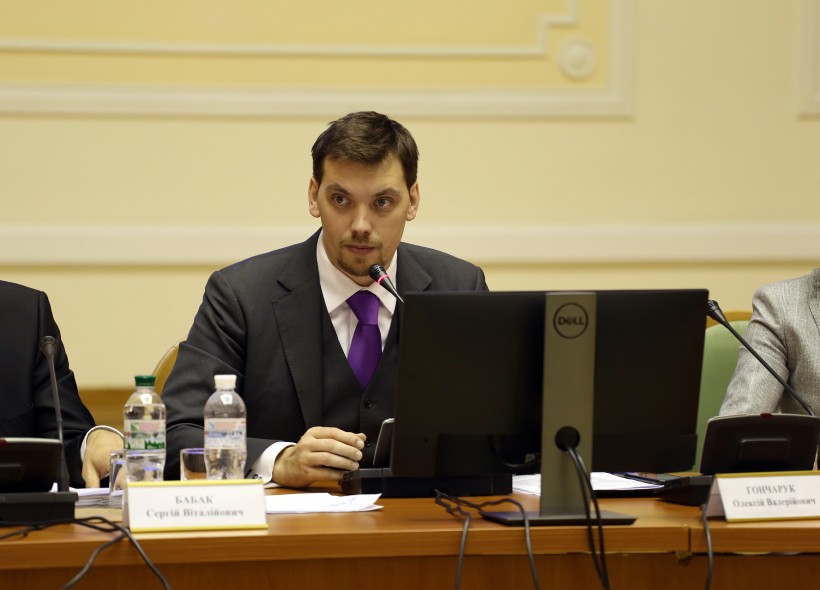 Впродовж місяця маємо вийти на розуміння плану дій для того, щоб українському науковцю стало простіше, краще, вигідніше працювати в Україні, — Прем'єр-міністр Олексій Гончарук
