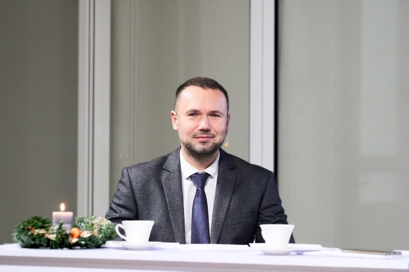 МОН обговорило з департаментами освіти ОДА підсумки року у форматі TV-студії «Освітянський канал 2021»