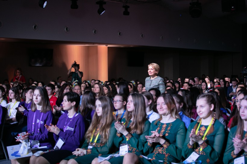 В Україні вперше стартувала Європейська олімпіада з математики для дівчат – на її проведення Уряд виділив 5,6 млн гривень