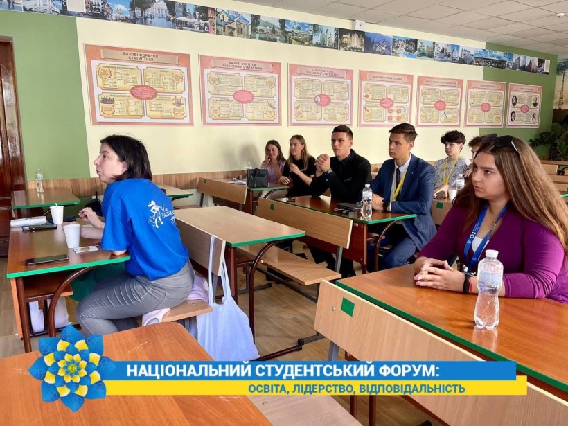 МОН відкрите до діалогу зі студентами, – Держсекретар Сергій Захарін