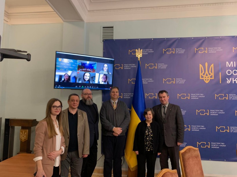 У МОН відбулась зустріч щодо підтримки дистанційного навчання англійської мови для закладів середньої освіти України