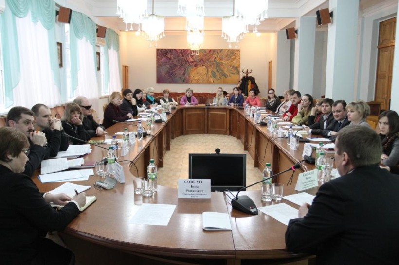 У МОН обговорили особливі (спеціальні) умови, що можуть бути створені для осіб з особливими освітніми потребами в пунктах проведення ЗНО