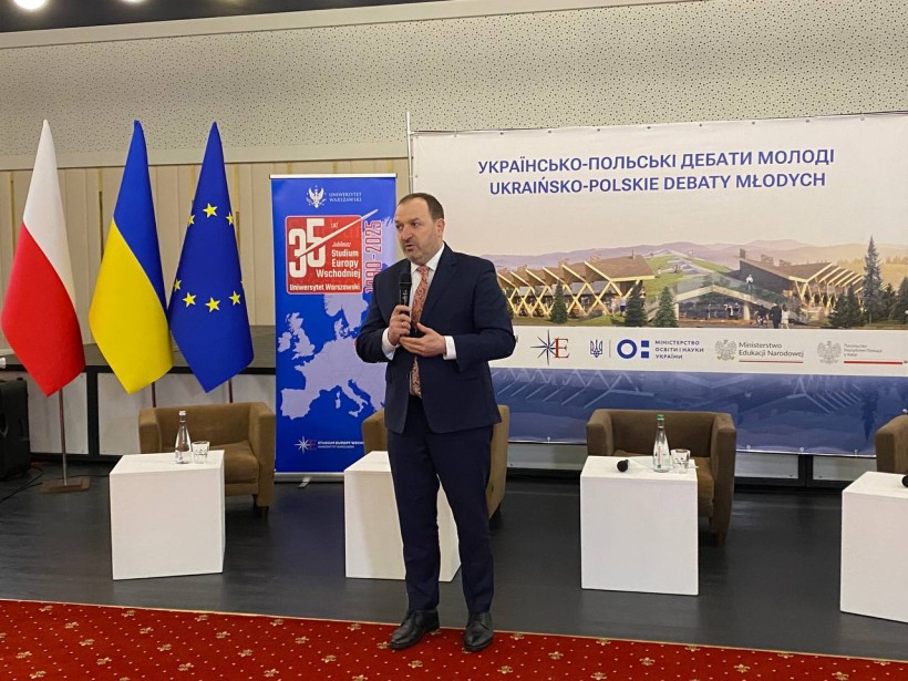 Перші українсько-польські дебати у Міжнародному центрі зустрічей студентської молоді