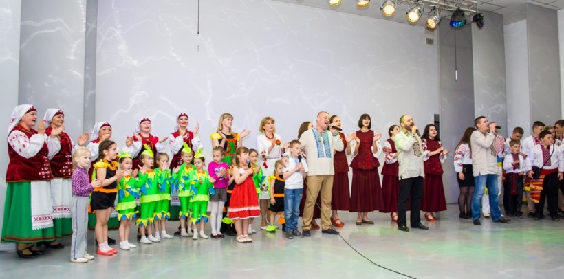 В УМАНСЬКОМУ ПЕДАГОГІЧНОМУ УНІВЕРСИТЕТІ ВІДБУВСЯ ГРАНДІОЗНИЙ ПРОЕКТ «ОБДАРОВАНА РОДИНА – ОБДАРОВАНА ДИТИНА»