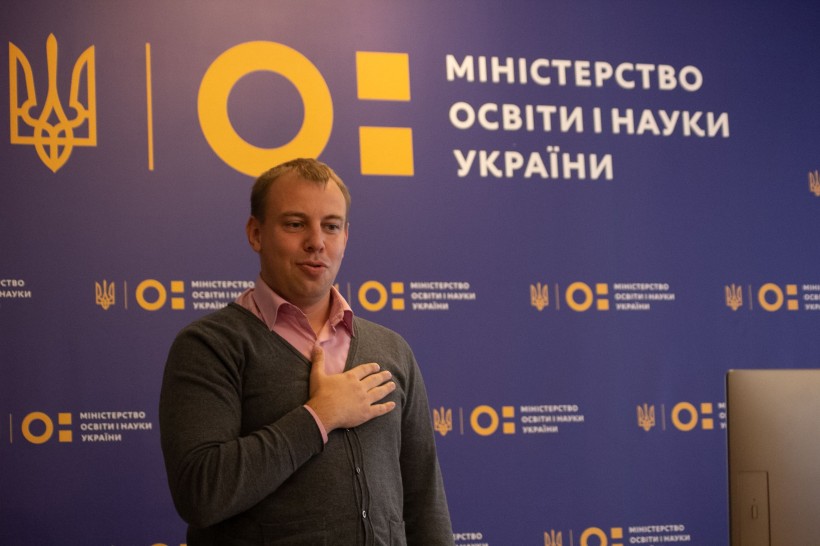 Громадська активність у формі учнівського самоврядування є інвестицією в майбутнє, – Сергій Шкарлет під час Всеукраїнських зборів «Лідер-челендж»
