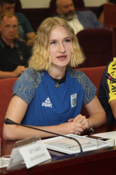Сергій Шкарлет привітав студентів, які стали переможцями і призерами Європейських університетських ігор та Чемпіонату світу з футзалу