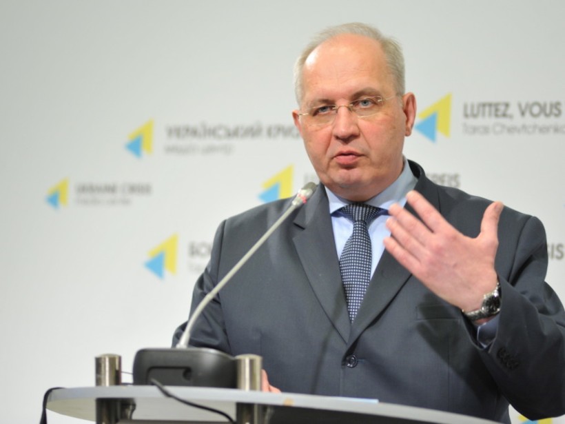 Павло Хобзей: МОН проводить усі необхідні заходи з підвищення обізнаності дітей про вибухонебезпечні предмети