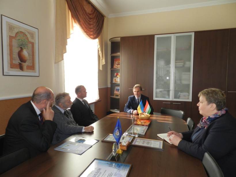 Новим партнером ЖДУ імені Івана Франка став найбільший університет північної Угорщини