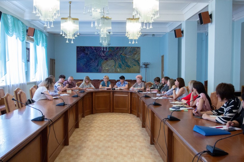 МОН спільно з трьома міністерствами розроблять програму дій з антибулінгу в сфері освіти