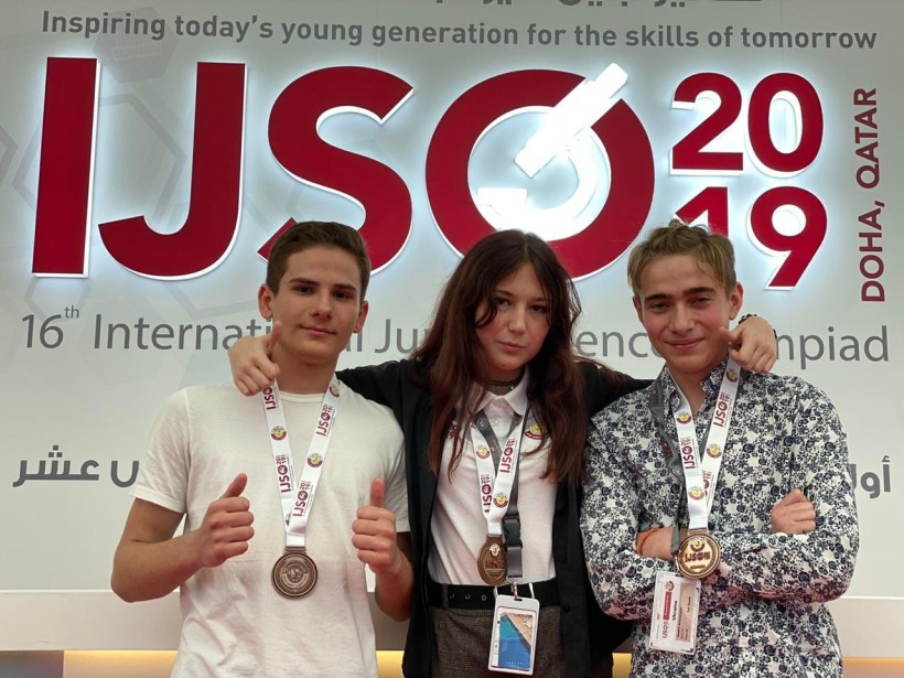 Українські школярі вибороли призові місця на науковій олімпіаді IJSO – Україна вперше брала участь у змаганні