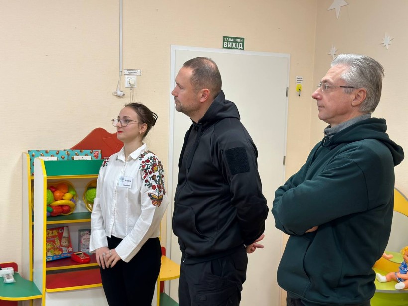 Сергій Шкарлет відвідав заклади освіти Запоріжжя