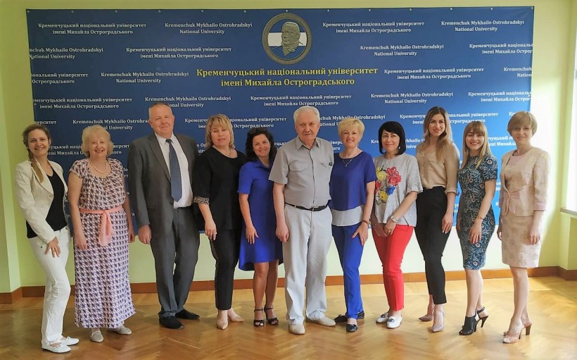На базі КрНУ завершився науковий конкурс серед півтисячі студентів України та світу