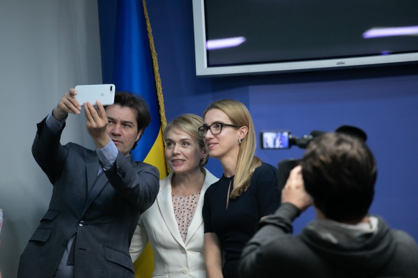 На освітню ел-платформу викладуть українські фільми та тизери до них для використання під час навчання – підписано Меморандум
