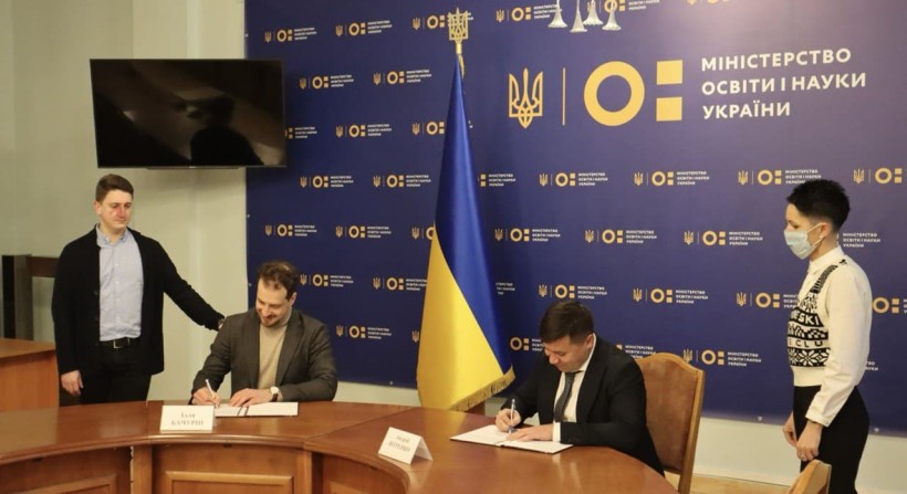 Підписано меморандум про співпрацю МОН та Product IT Foundation for Education задля співпраці IT-бізнесу та університетів