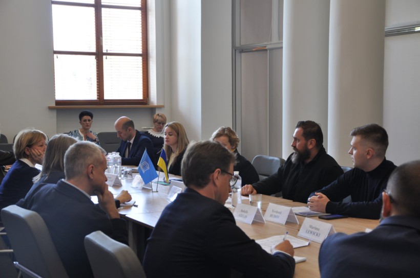 Відбулася зустріч Оксена Лісового із делегацією Групи друзів України в ЮНЕСКО
