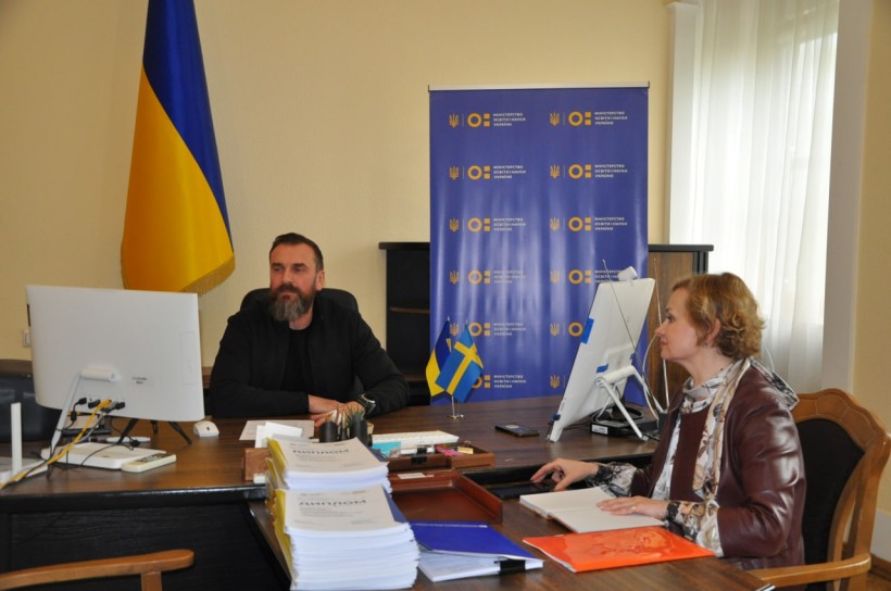 Зустріч міністра освіти і науки України Оксена Лісового з міністром із питань шкіл Королівства Швеція пані Лоттою Едгольм