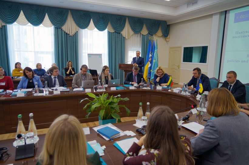 На початку 2019 року МОН планує презентувати онлайн-курс для вчителів з протидії булінгу, - заступник Міністра Роман Греба
