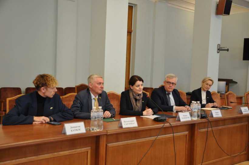 Представники МОН зустрілися з литовськими урядовцями
