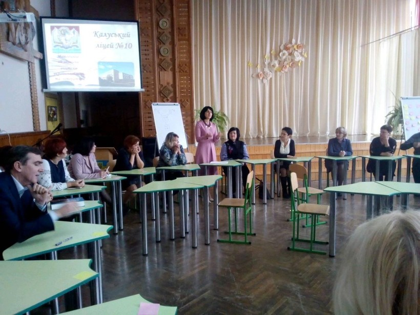 На Івано-Франківщині провели Школу майстерності для педагогів, лекторами якої стали учасники конкурсу “Учитель року”
