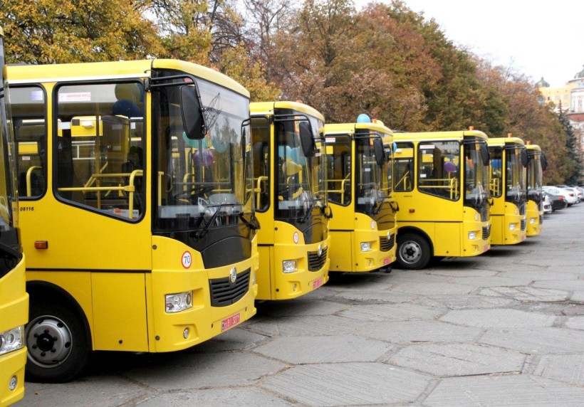 15 шкіл Полтавщини отримали нові автобуси